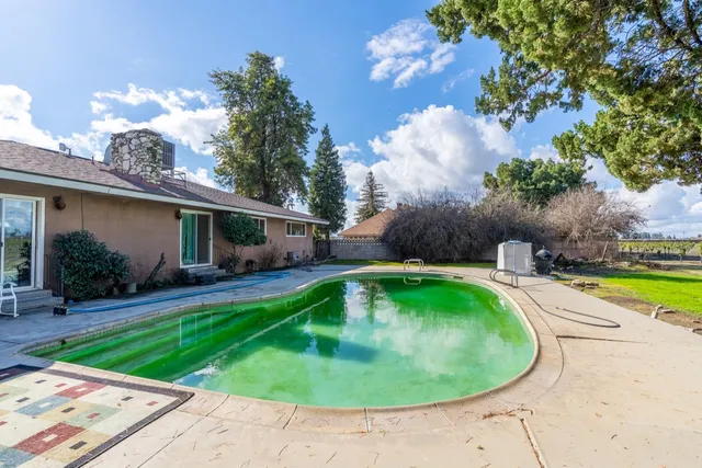 $4,999,000 | 12812 East Stroud Avenue, Kingsburg, CA 93631