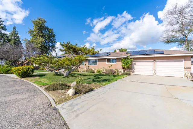 $4,999,000 | 12812 East Stroud Avenue, Kingsburg, CA 93631