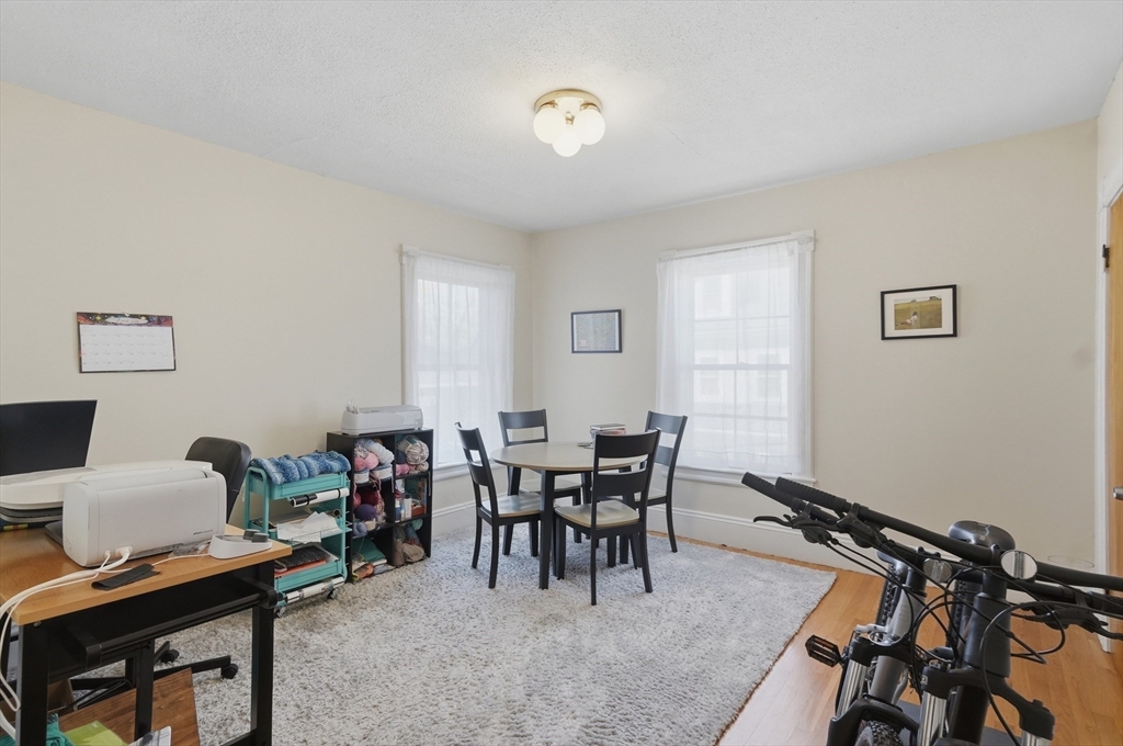 115-117 Chestnut Street Waltham, MA 02453 - Photo 26 of 42