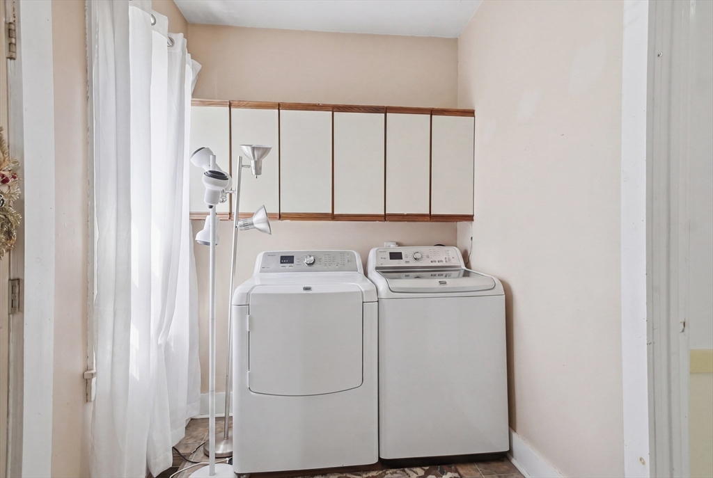 115-117 Chestnut Street Waltham, MA 02453 - Photo 35 of 42