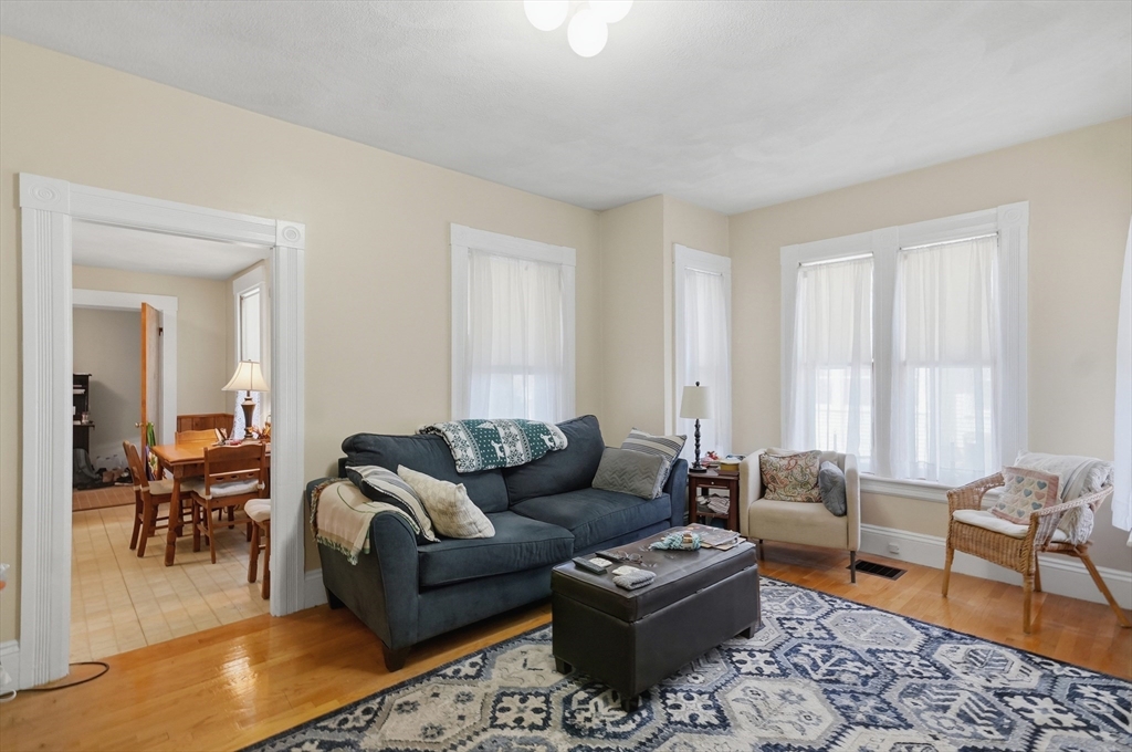 115-117 Chestnut Street Waltham, MA 02453 - Photo 7 of 42