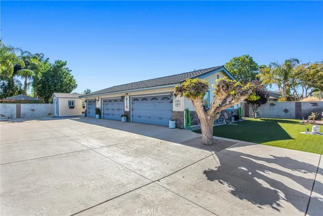 $990,000 | 19815 Magnolia Avenue, Nuevo, CA 92567