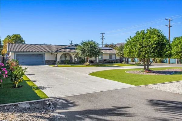 $940,000 | 19815 Magnolia Avenue, Nuevo, CA 92567