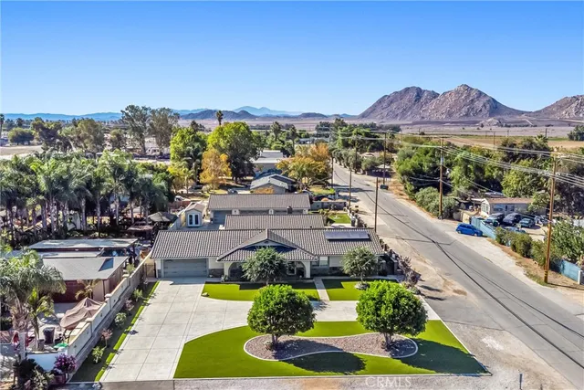 $1,250,000 | 19815 Magnolia Avenue, Nuevo, CA 92567