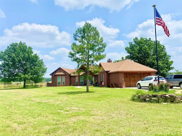 $1,792,000 | 12053 S Highway, Scurry, TX 75158