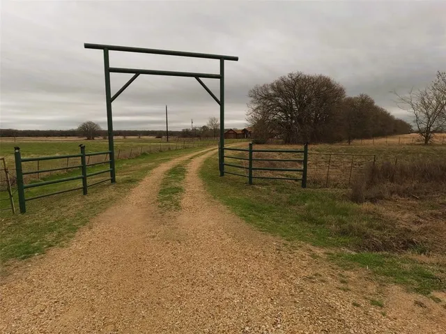 $1,792,000 | 12053 S Highway, Scurry, TX 75158