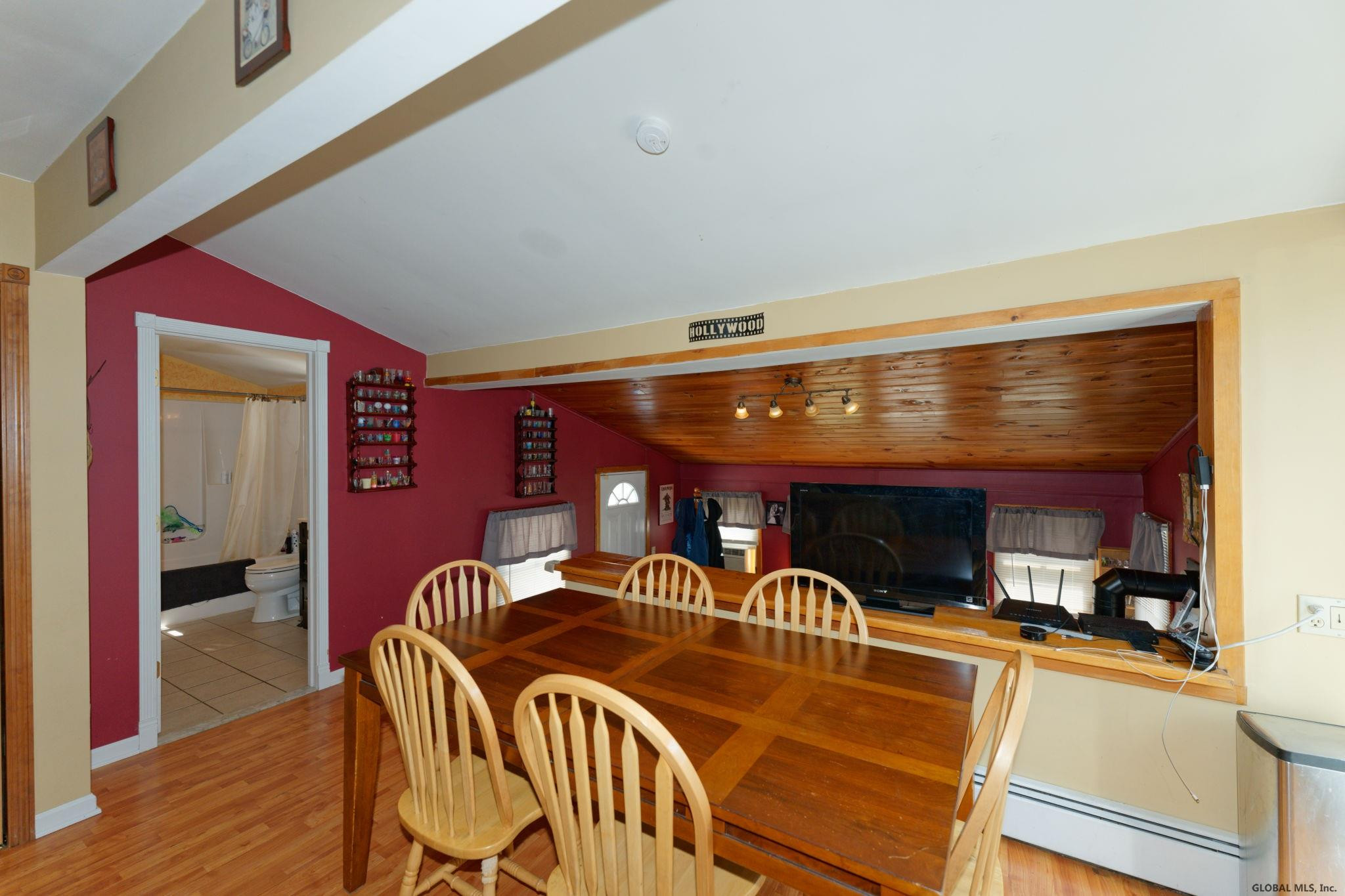 1341 North Westcott Road Rotterdam, NY 12306 - Photo 12 of 33 Photo 13