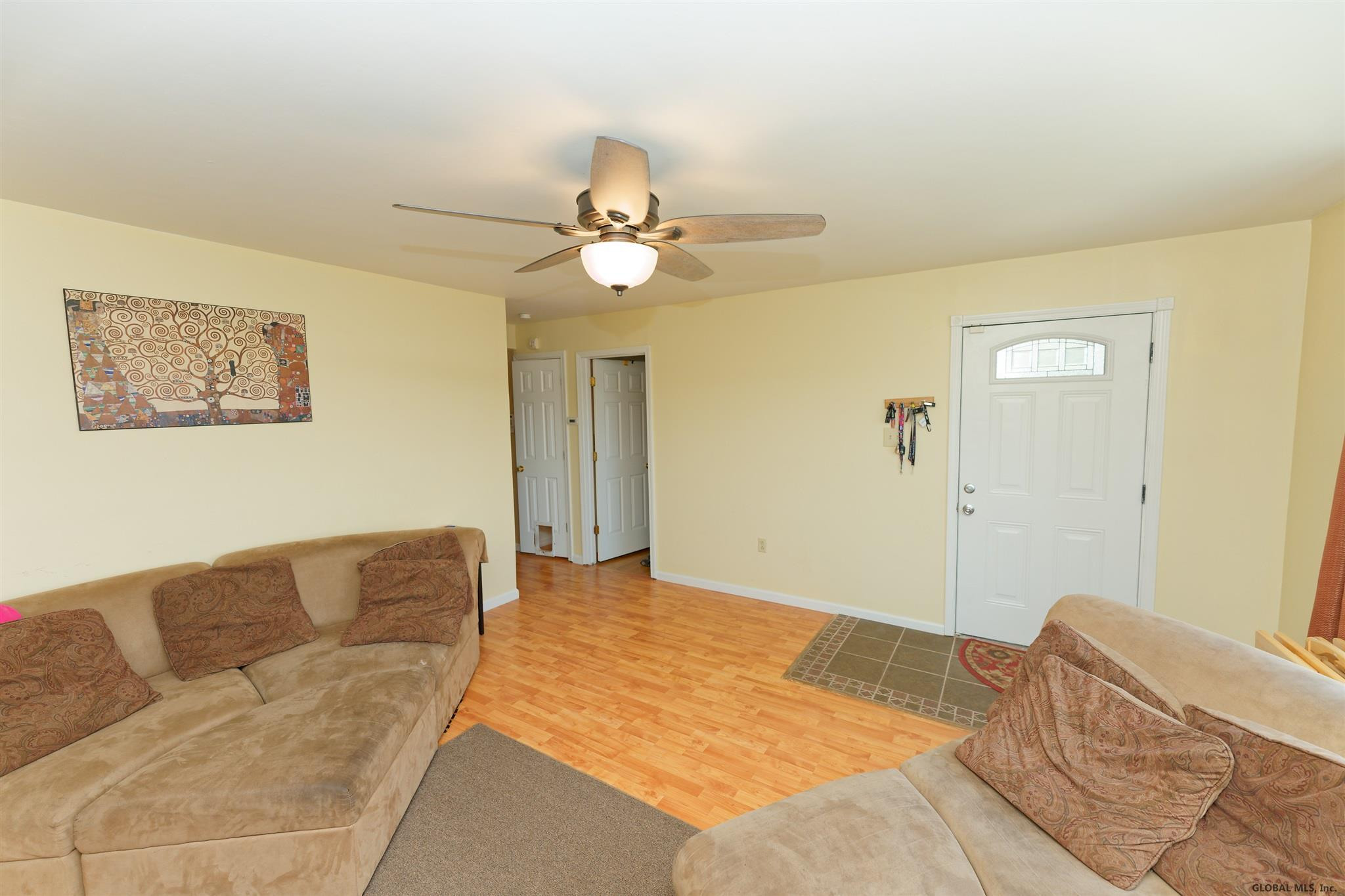 1341 North Westcott Road Rotterdam, NY 12306 - Photo 6 of 33 Photo 7
