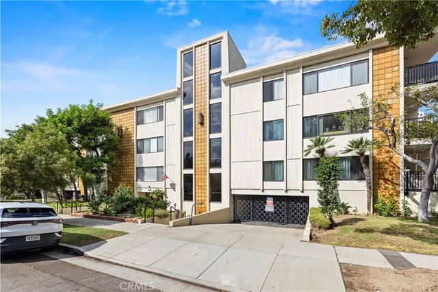$3,000 | 515 North Kenwood Street, Unit 112, Glendale, CA 91206