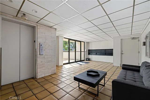 $3,000 | 515 North Kenwood Street, Unit 112, Glendale, CA 91206