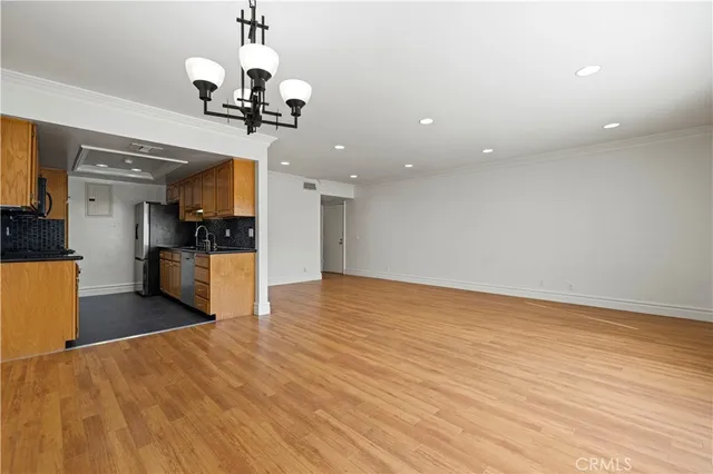 $3,000 | 515 North Kenwood Street, Unit 112, Glendale, CA 91206