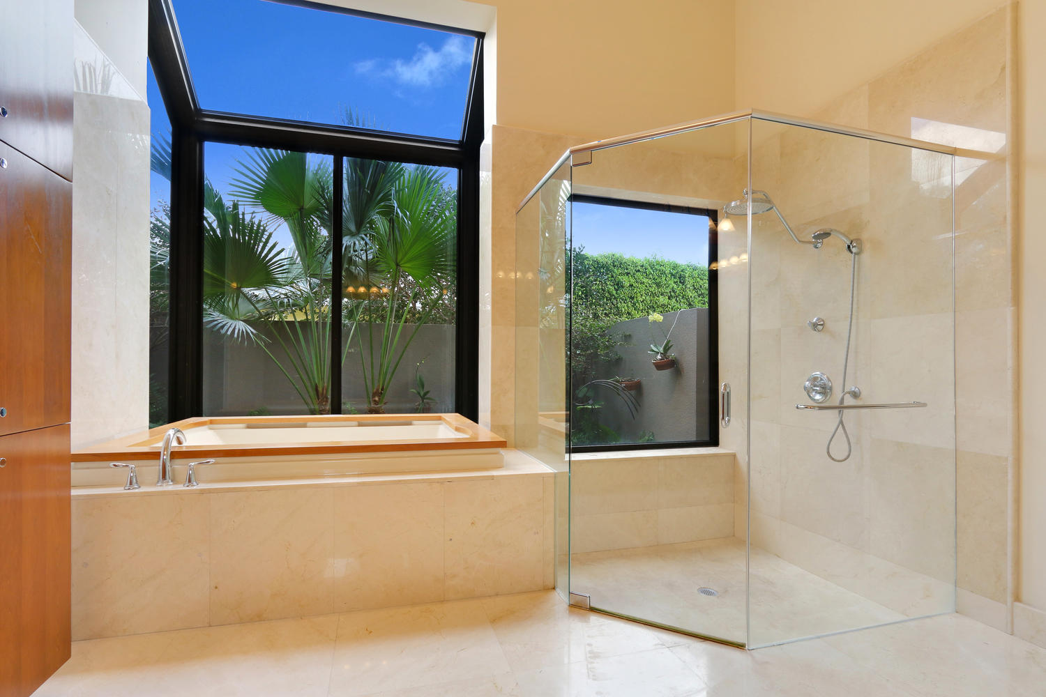4140 Georges Way Boca Raton, FL 33434 - Photo 17 of 37 Master Bathroom