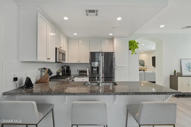 $879,000 | 349 Newbury Vista Lane, Newbury Park, CA 91320