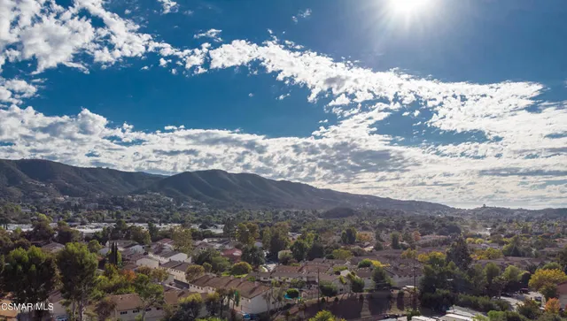 $879,000 | 349 Newbury Vista Lane, Newbury Park, CA 91320