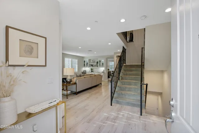 $879,000 | 349 Newbury Vista Lane, Newbury Park, CA 91320