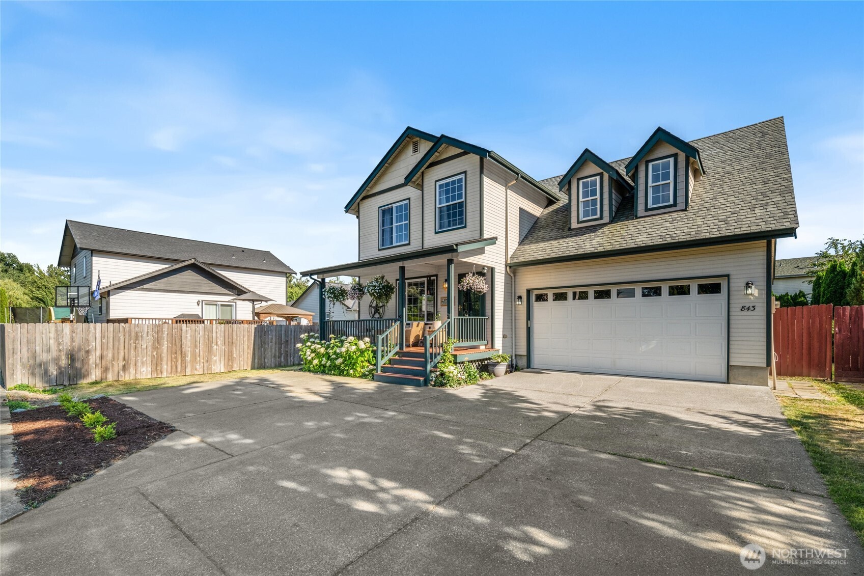 843 Garfield Street Sumas, WA 98295 - Photo 2 of 40