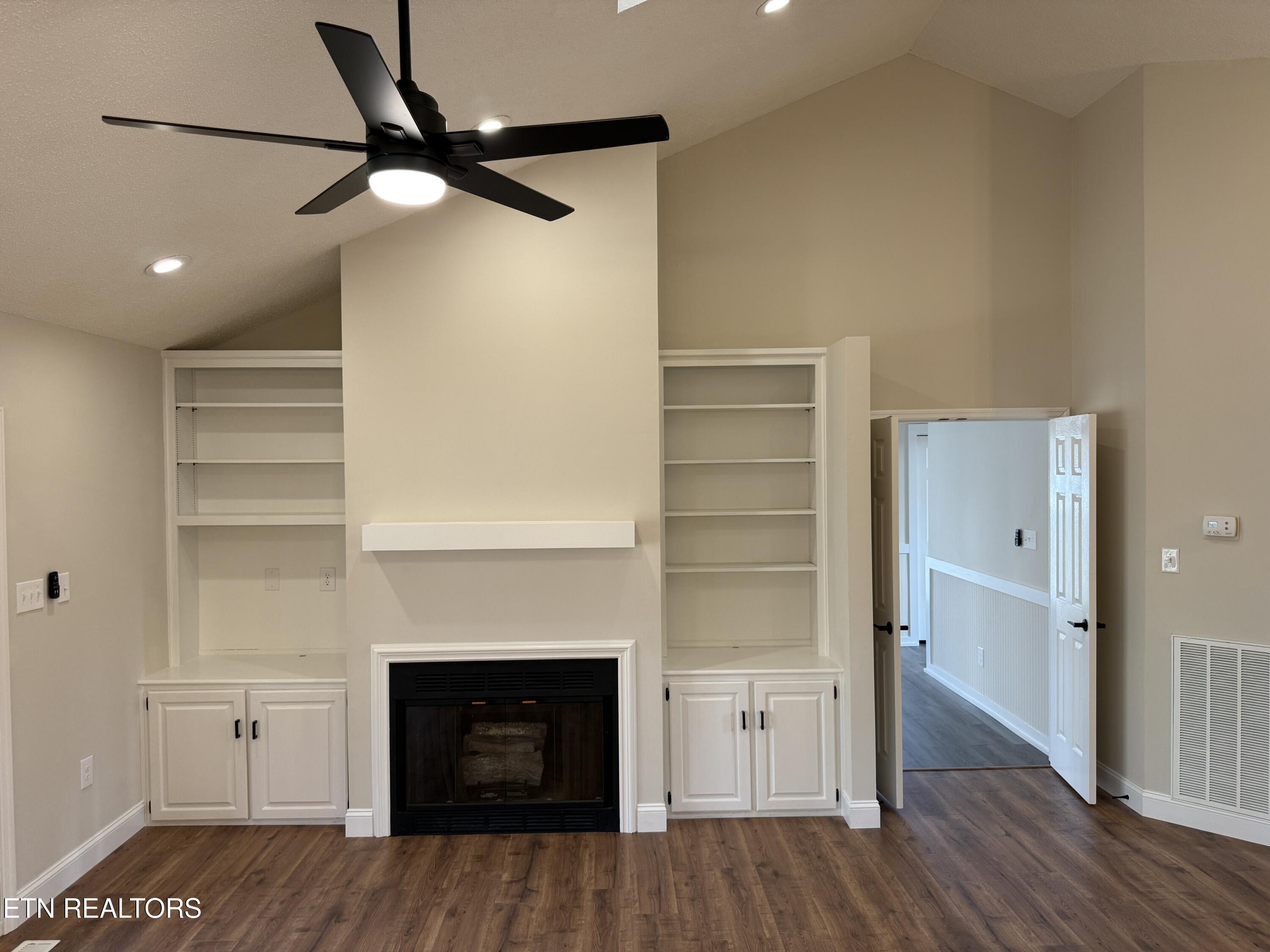 116 Inata Circle Loudon, TN 37774 - Photo 3 of 31 3