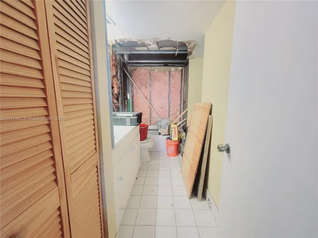 $89,999 | 4174 Inverrary Drive, Unit 713, Lauderhill, FL 33319