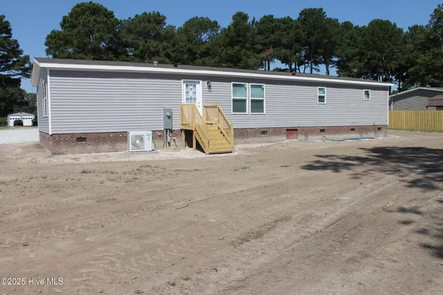 $219,000 | 309 Pridgen Acre Drive, Clarkton, NC 28433