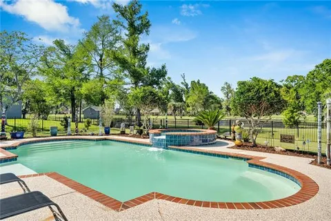 $515,000 | 112 Cottage Drive, Luling, LA 70070