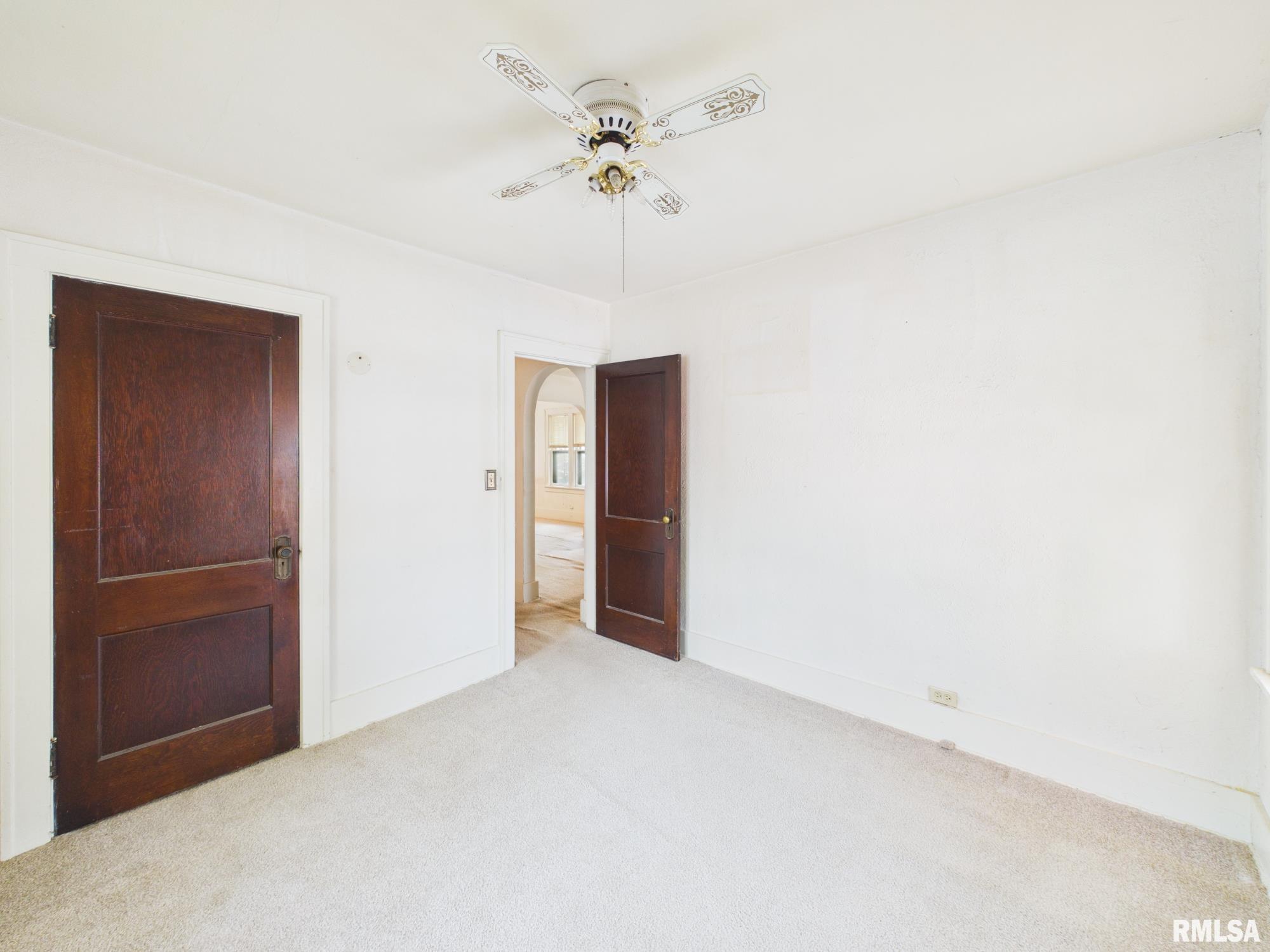 2229 South 6th Street Springfield, IL 62703 - Photo 10 of 19 Gallery Image 10