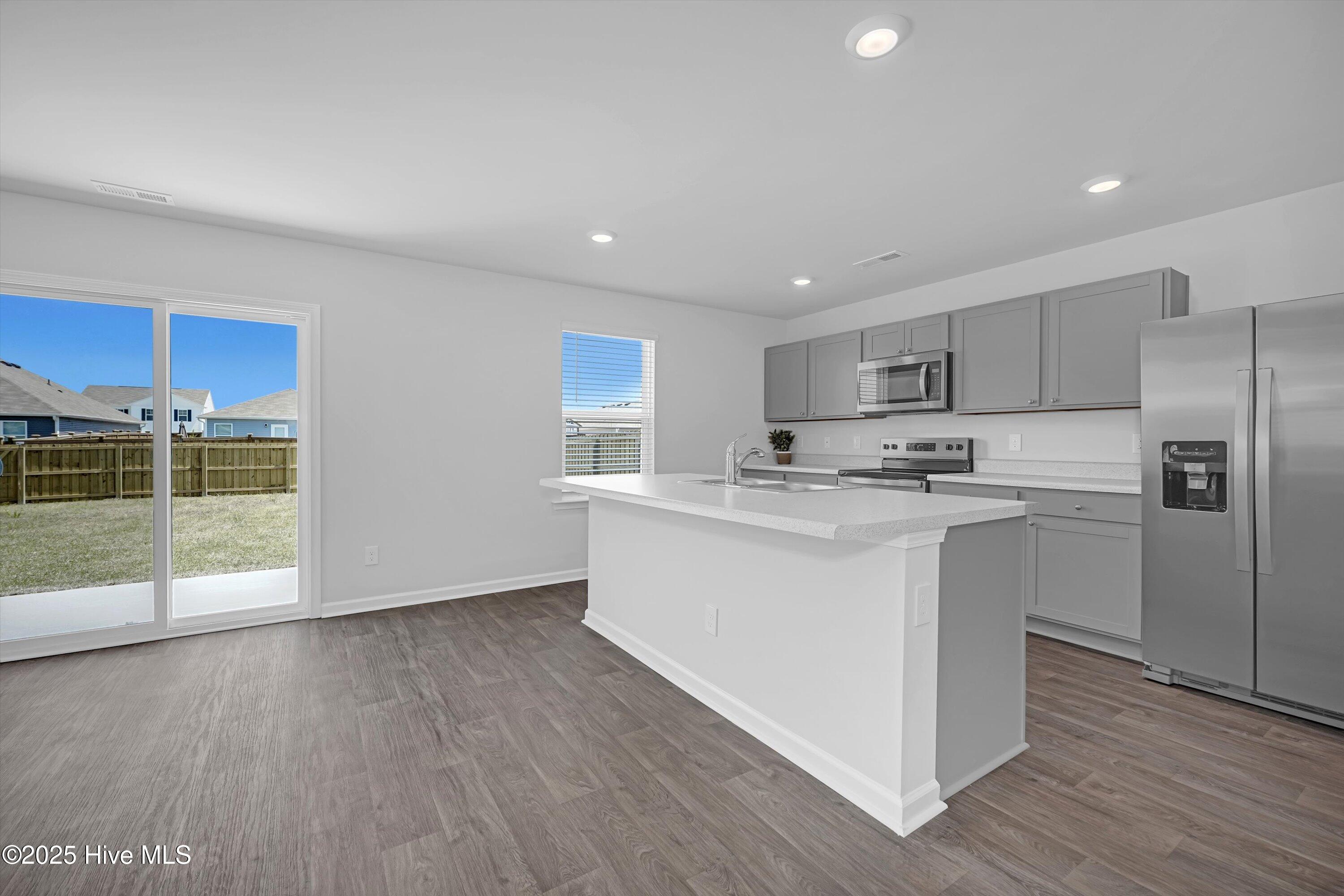 1202 King Eider Way Winnabow, NC 28479 - Photo 11 of 36 16-A7402300