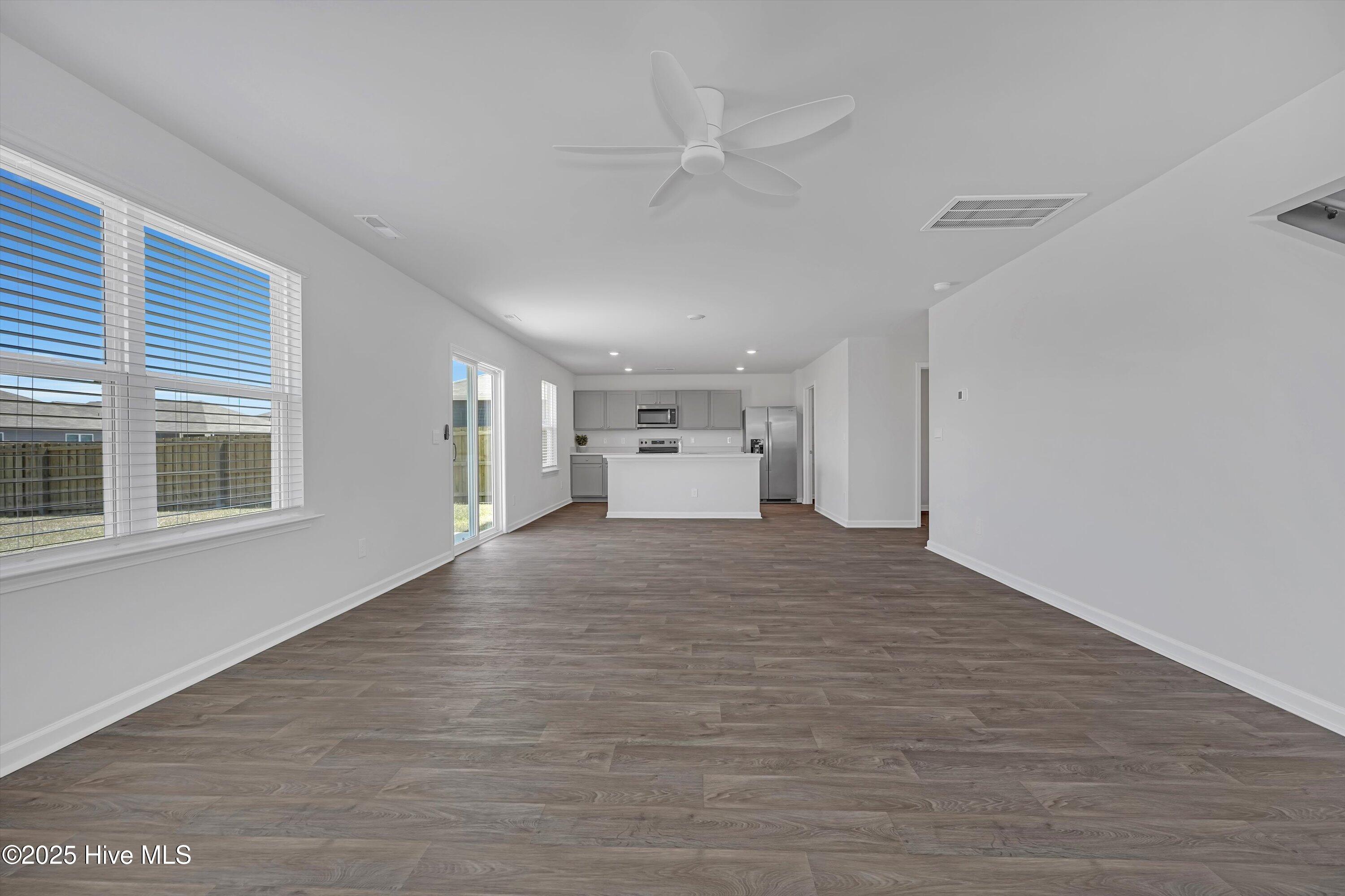 1202 King Eider Way Winnabow, NC 28479 - Photo 9 of 36 13-A7402280