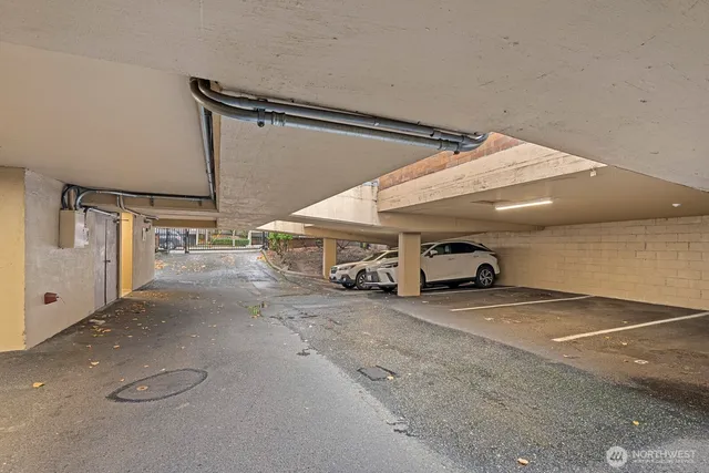 $339,950 | 905 Cherry Street, Unit 601, Seattle, WA 98104