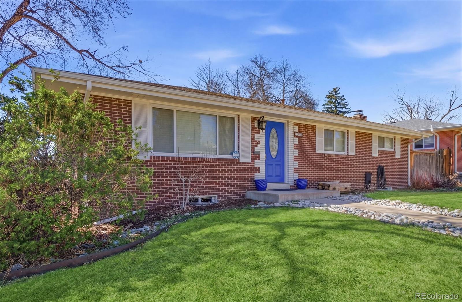 2797 South Benton Street Denver, CO 80227 - Photo 2 of 27