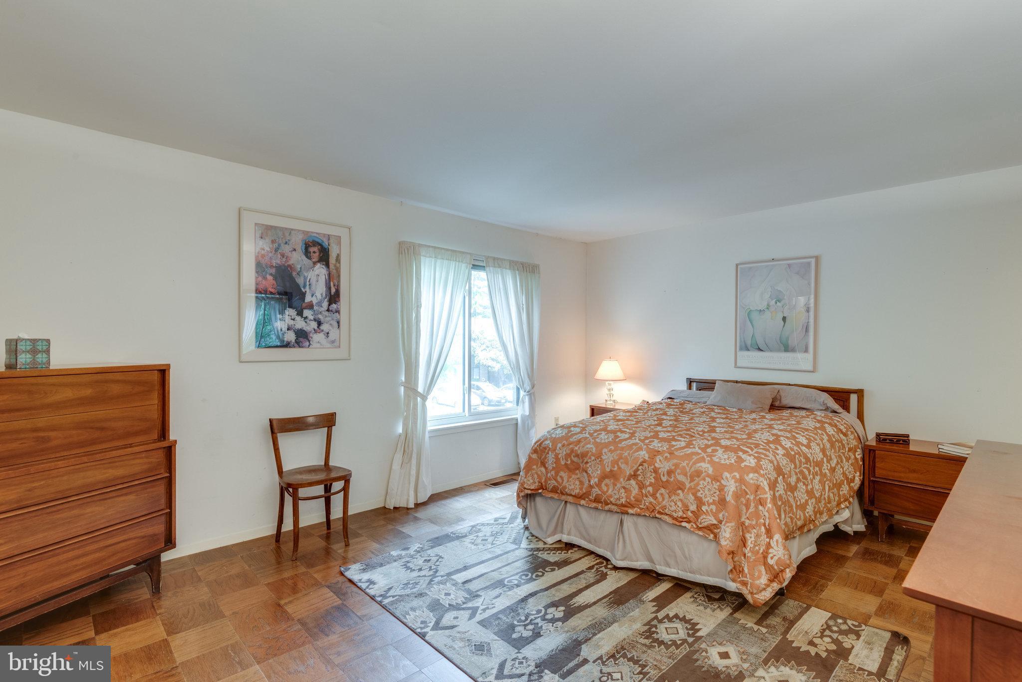 1732 Ivy Oak Square Reston, VA 20190 - Photo 19 of 26 Gallery Image 19
