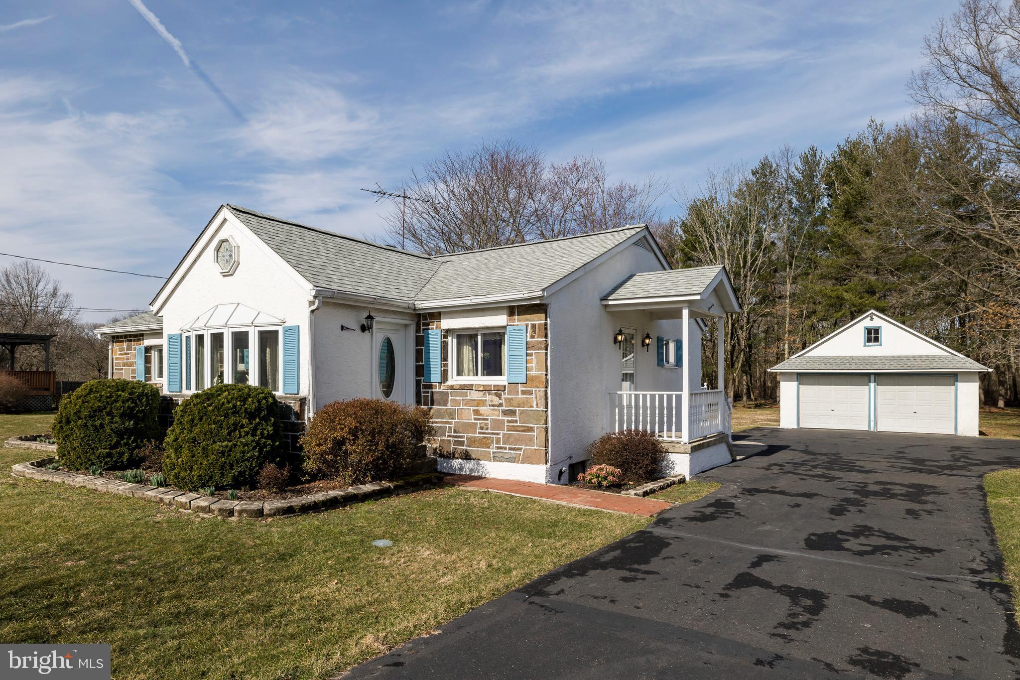 254 West Orvilla Road Hatfield, PA 19440 - Photo 2 of 53 Gallery Image 2