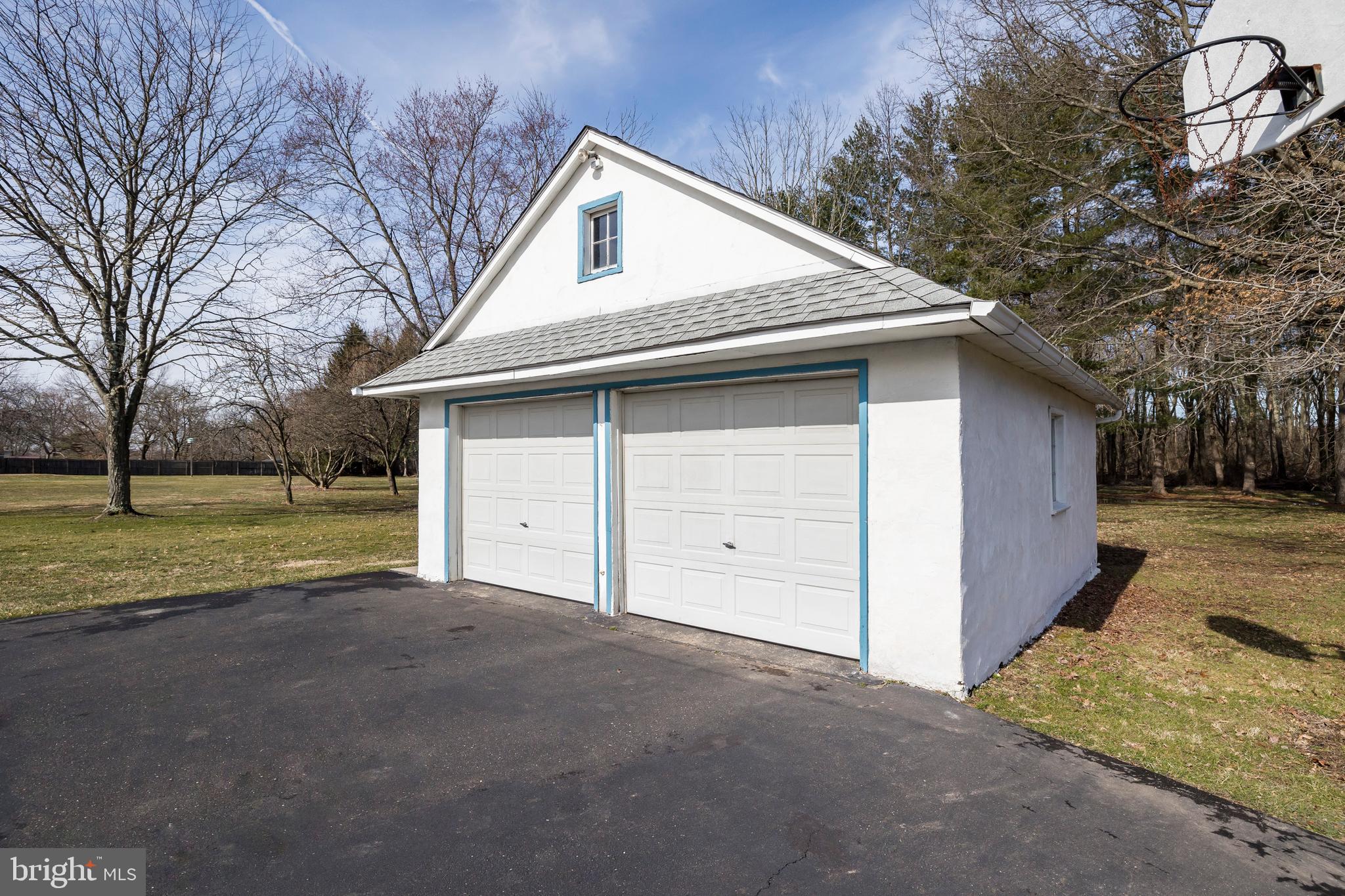 254 West Orvilla Road Hatfield, PA 19440 - Photo 30 of 53 Gallery Image 30