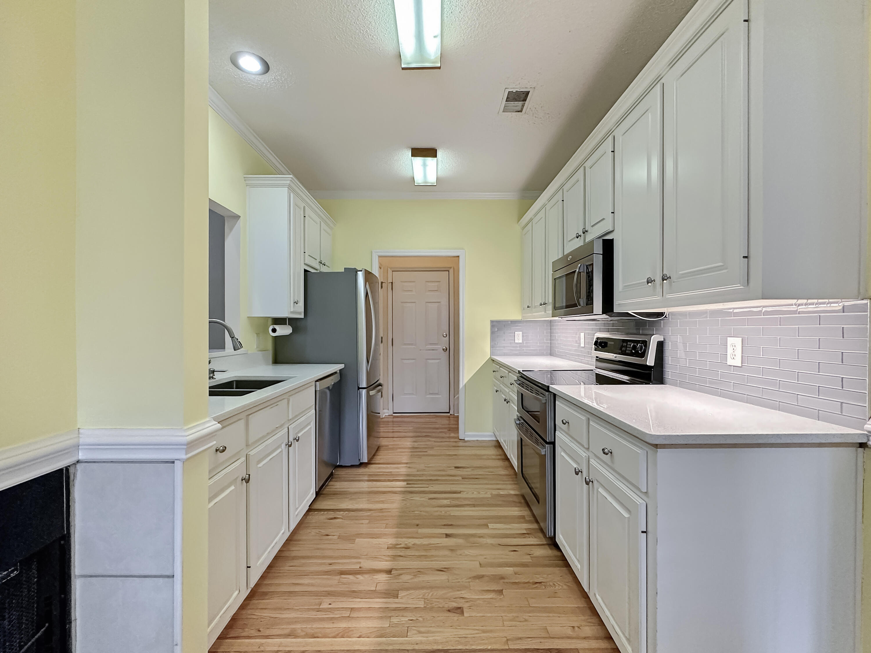 736 Gahagan Road Summerville, SC 29485 - Photo 14 of 28 IMG_7656