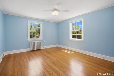 $929,000 | 3 Knickerbocker Avenue, Norwalk, CT 06855
