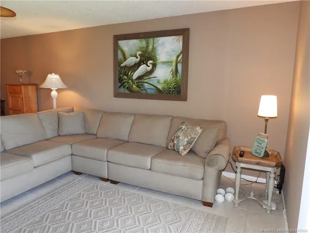 $145,000 | 1949 Southwest Palm City Road, Unit 25I, Stuart, FL 34994