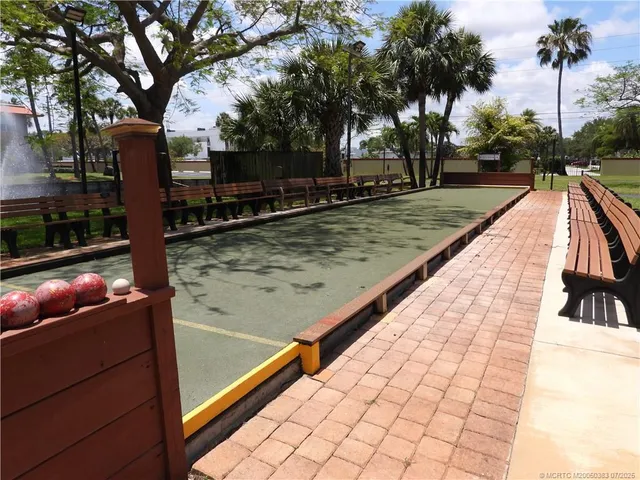 $145,000 | 1949 Southwest Palm City Road, Unit 25I, Stuart, FL 34994