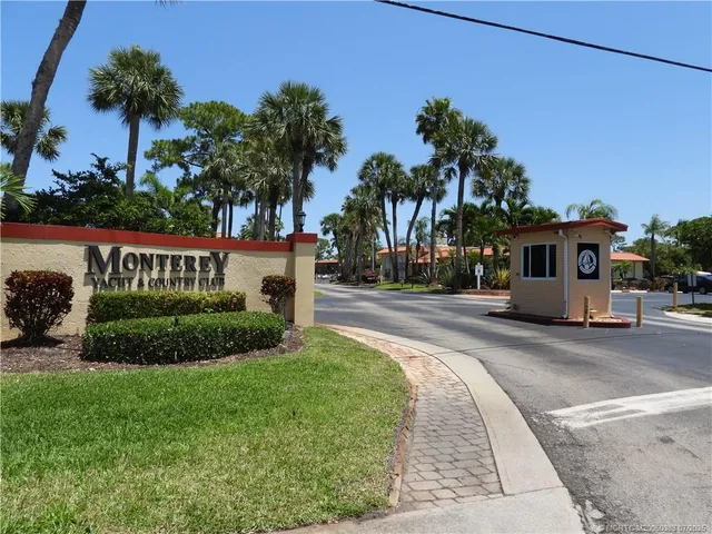 $145,000 | 1949 Southwest Palm City Road, Unit 25I, Stuart, FL 34994