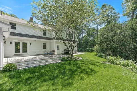 $4,150,000 | 39 Fairbanks Avenue, Wellesley, MA 02481