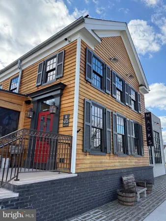 $625,000 | 529 Posy Hill Road, Wardensville, WV 26810