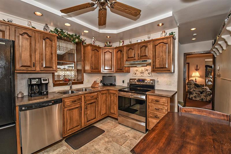 1003 Freeport Road Natrona Heights, PA 15065 - Photo 10 of 22 designer's kitchen complete with all appliances!