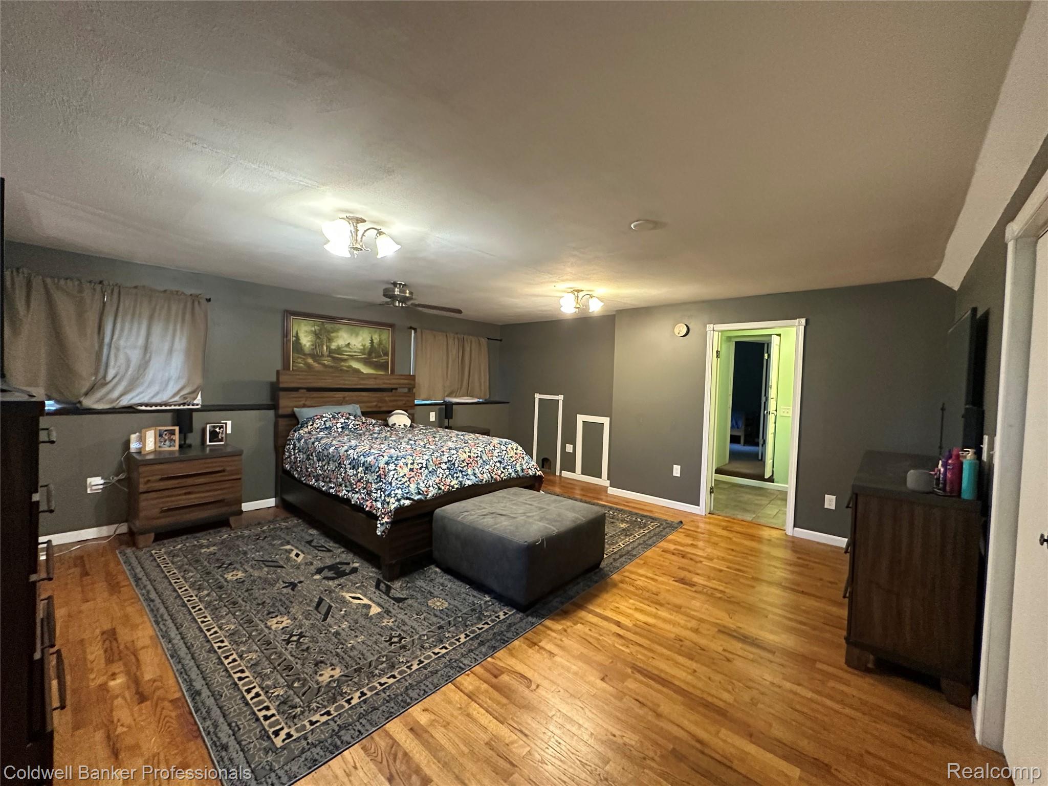 2119 Haines Road Lapeer, MI 48446 - Photo 37 of 39 IMG_8876.jpeg
