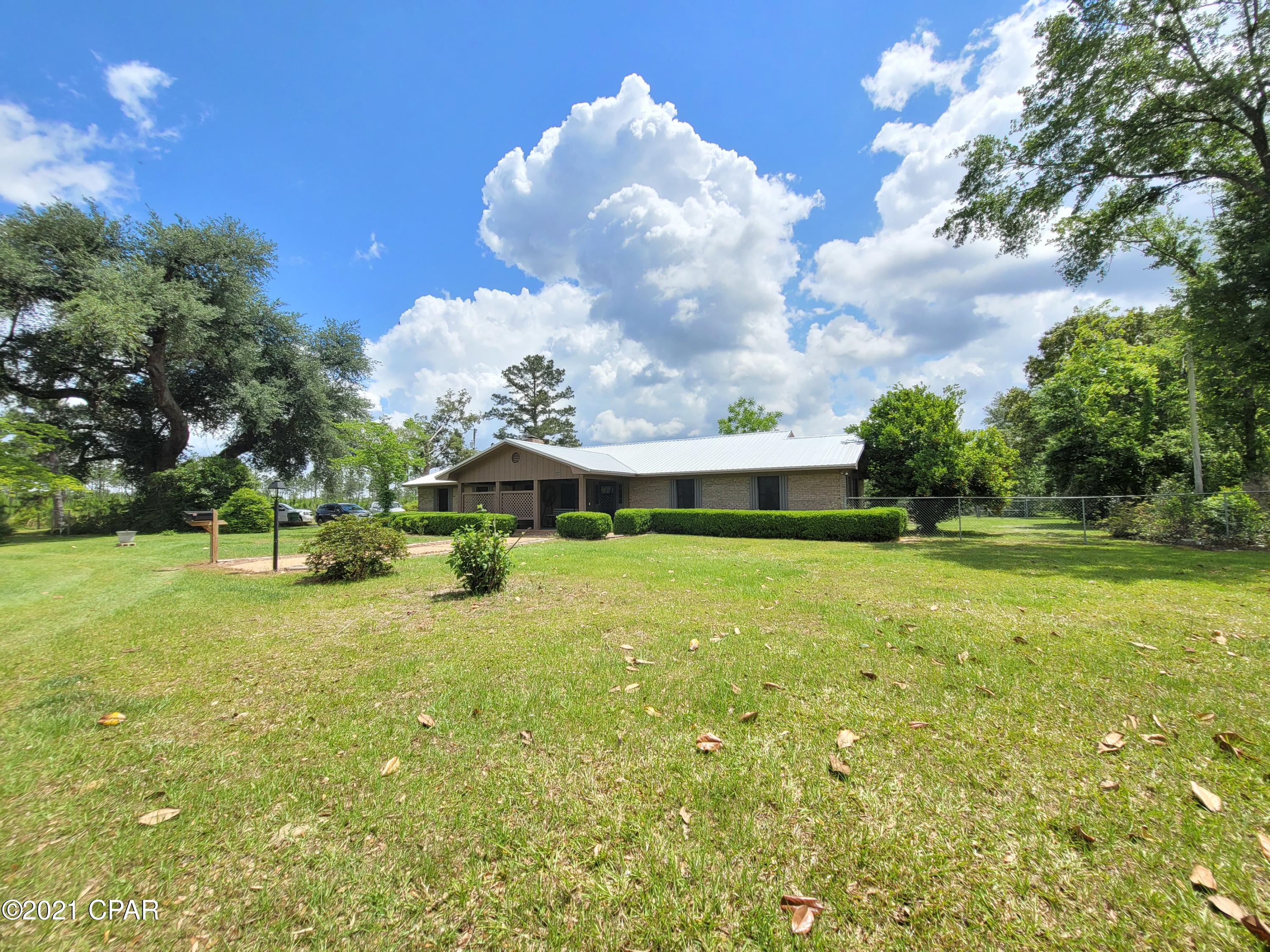 4258 Rogers Road Greenwood, FL 32443 - Photo 4 of 54 Gallery Image 4