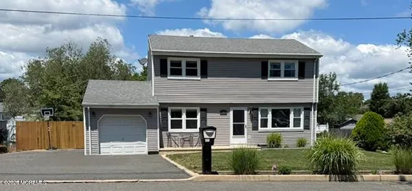 $525,000 | 341 20th Avenue, Brick, NJ 08724