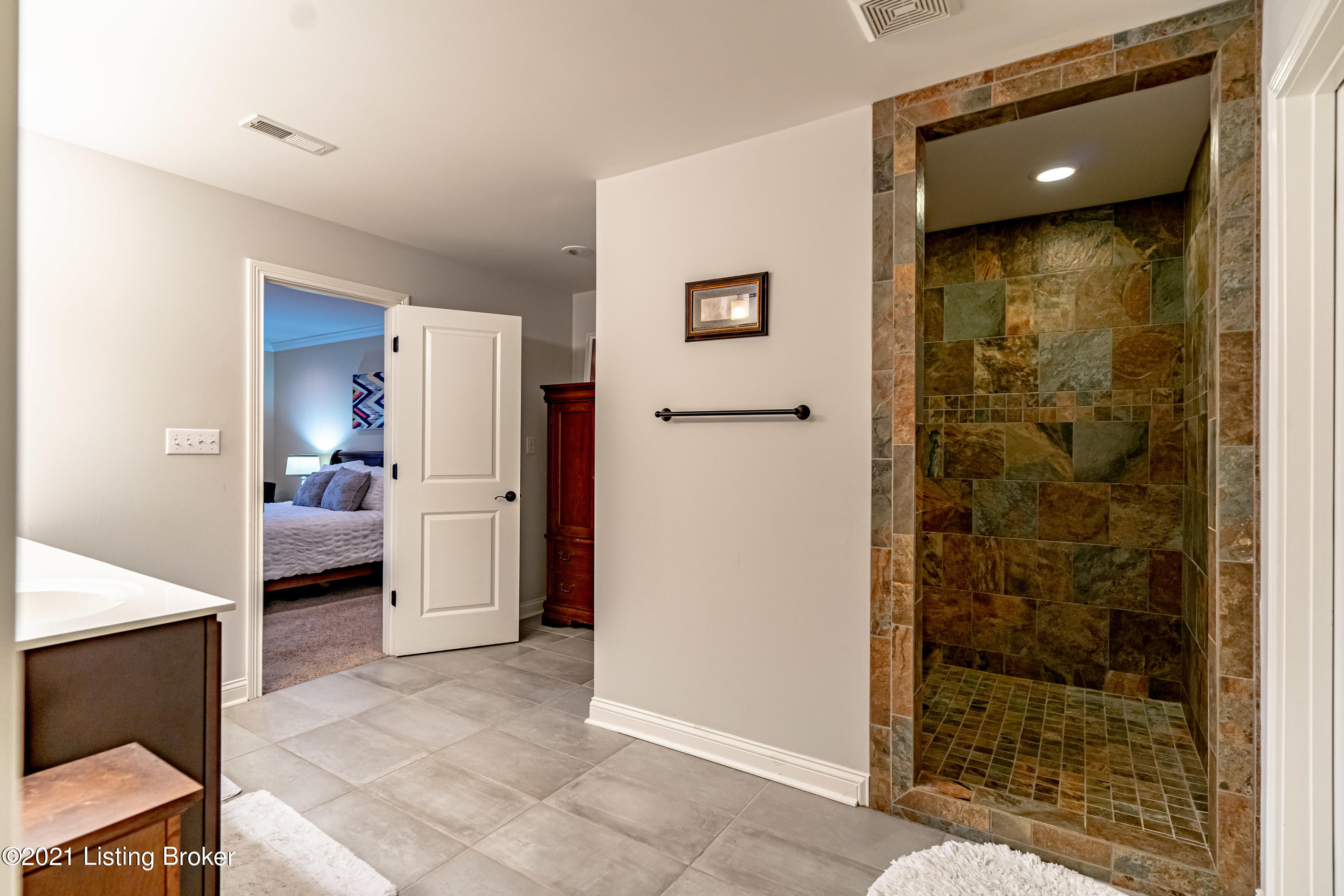 1012 Rose Ridge Road Versailles, KY 40383 - Photo 40 of 56 Primary Bathroom 3