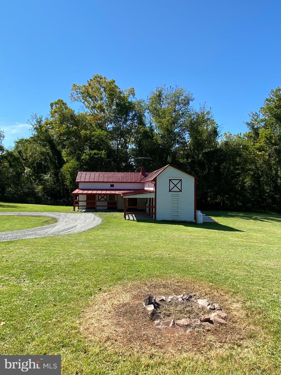 8546 Springs Road Warrenton, VA 20186 - Photo 25 of 36 Gallery Image 25