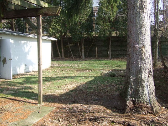 831 Patterson Avenue Akron, OH 44310 - Photo 27 of 27 Back yard
