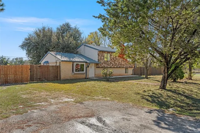 $330,000 | 395 Hazelwood Avenue, Waco, TX 76705
