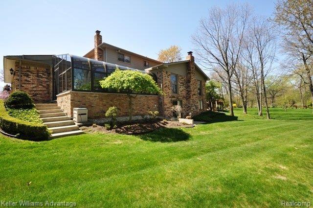 3172 Quail Ridge Circle Rochester, MI 48309 - Photo 25 of 25 Back of home