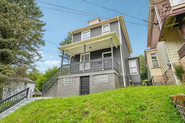 $200,000 | 319 Bessemer Avenue, Lyndora, PA 16045