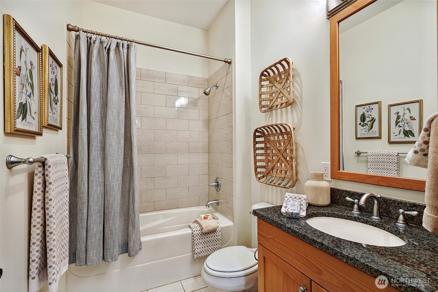 75 Pine Street, Unit 212 Edmonds, WA 98020 - Photo 17 of 35